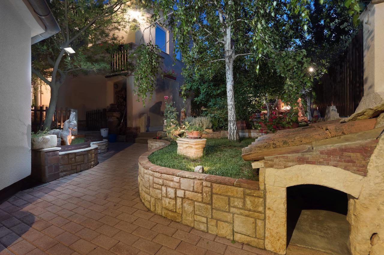 Apartment San Liznjan Exterior photo